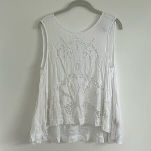 Anthropologie HD in Paris White Sleeveless Lace Crochet Embroidered Cut Out Top